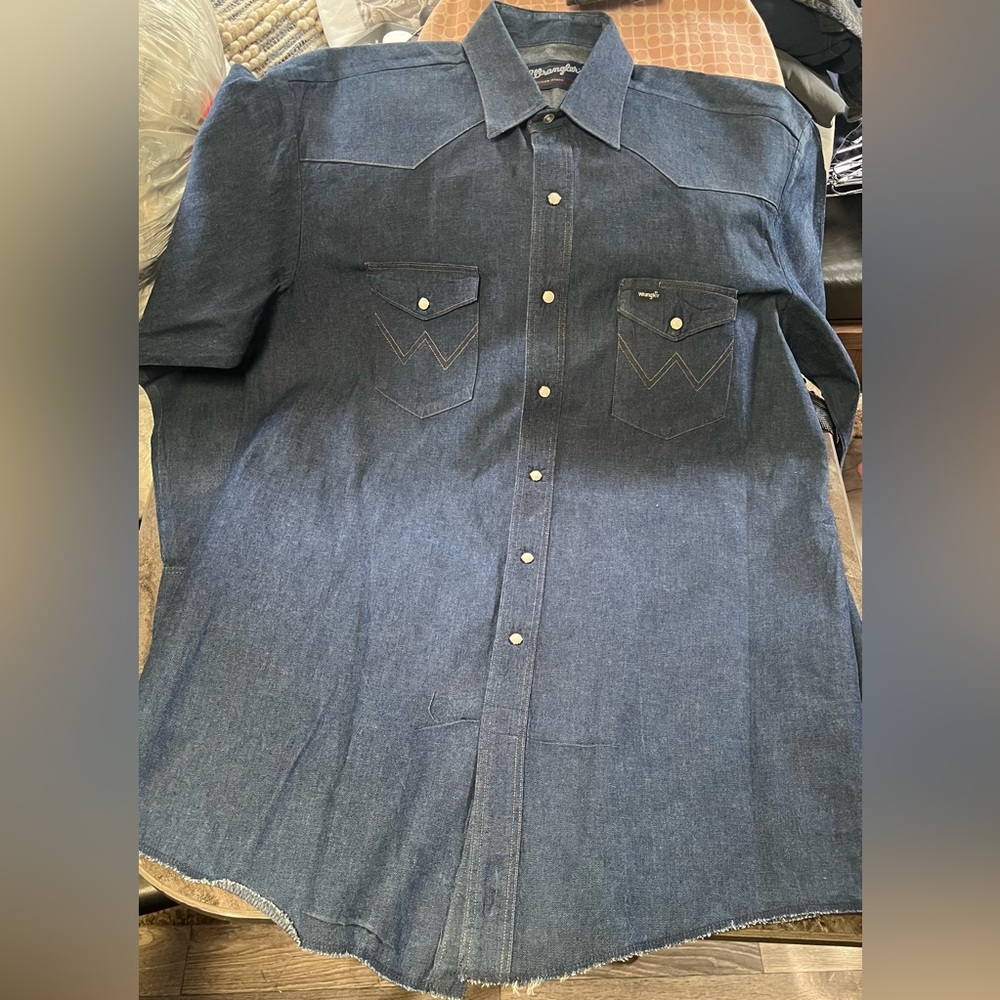 Men’s XLT Wrangler Denim Blue Western Shirt